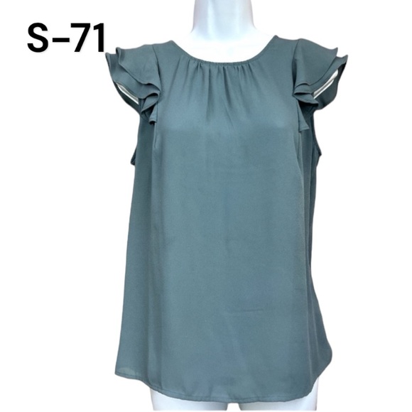 LOFT Tops - Sz Small Loft Sleeveless Ruffle Shoulder Blouse